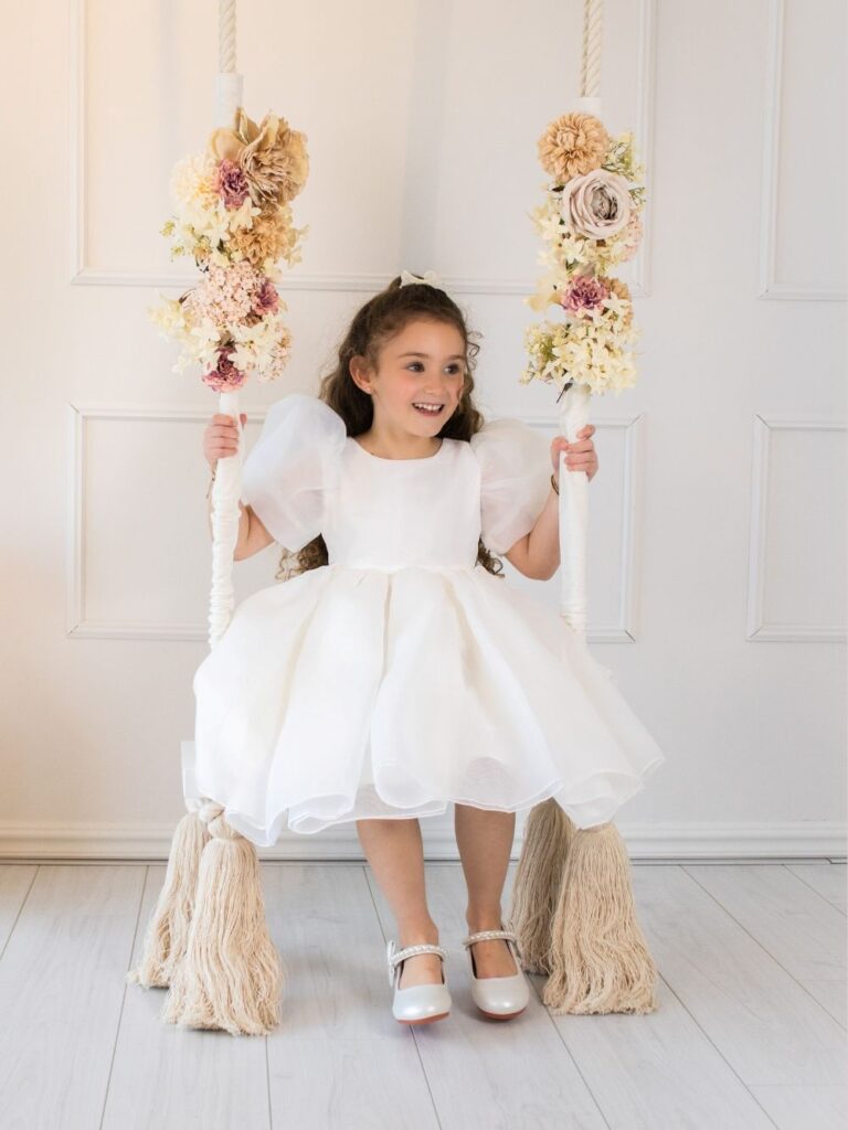 Lara meisjes jurk | bruidsmeisjes jurk | AVEYA