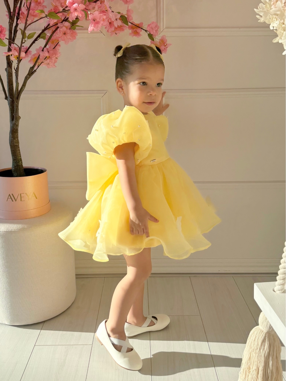 Vlinder meisjesjurk - pastelgeel | eerste verjaardag